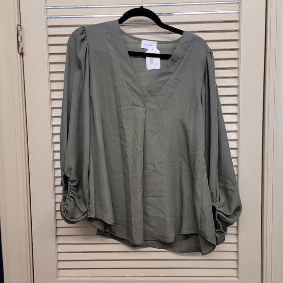 Adrienne Tops - Adrienne shirt green size s